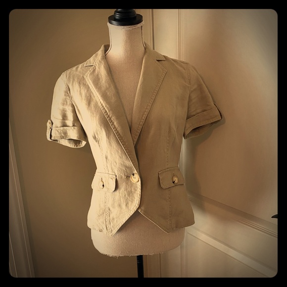 Peplum jacket/top - Picture 1 of 3